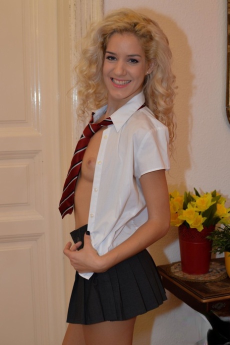 black teen curly hair virgin free naked img
