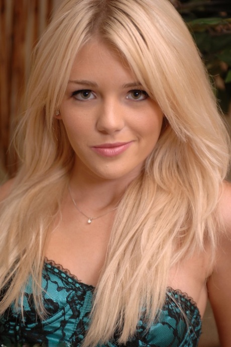 Holly Van Hough pornstar best picture